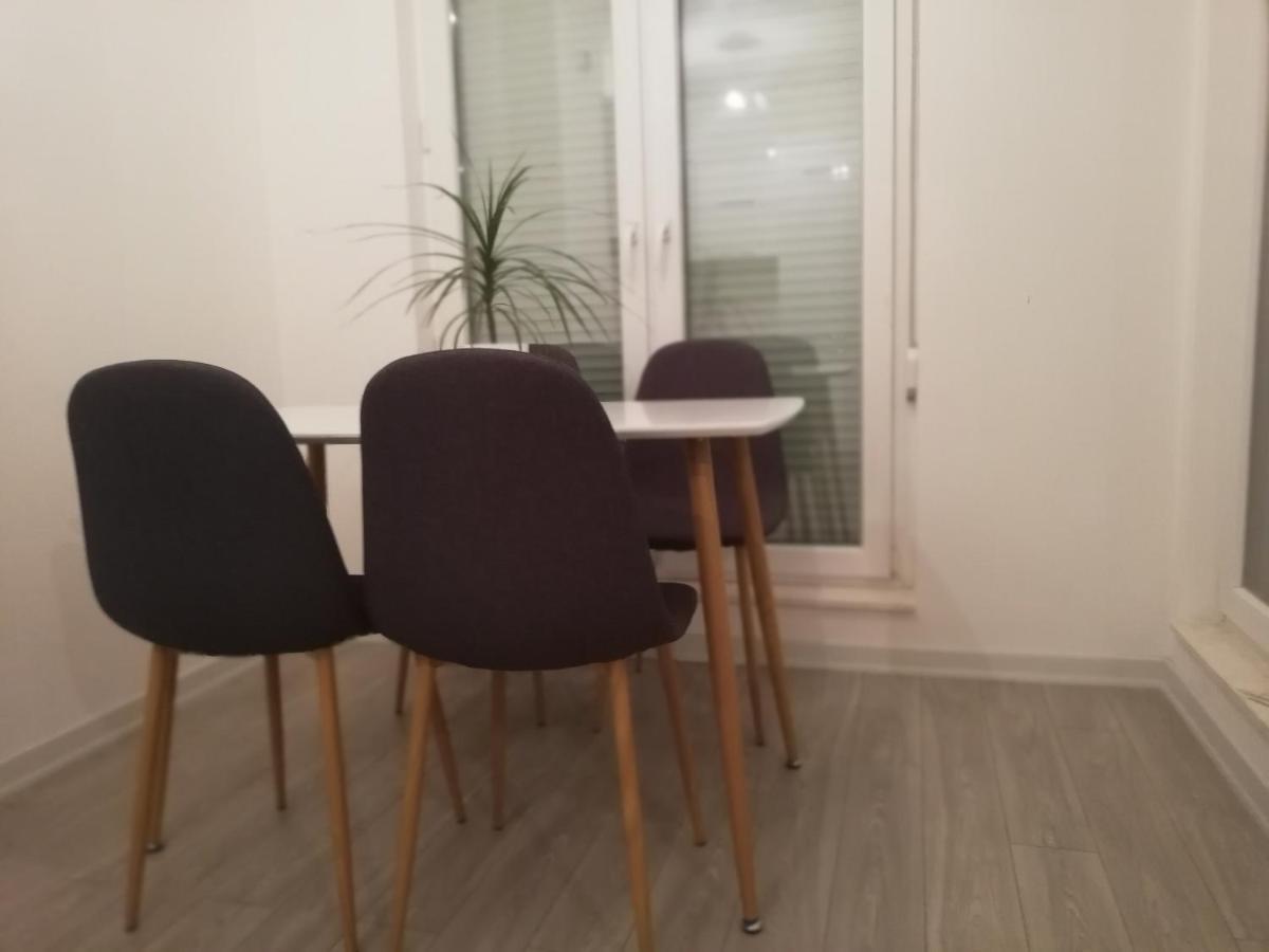 Apartment 3 Приштина Экстерьер фото